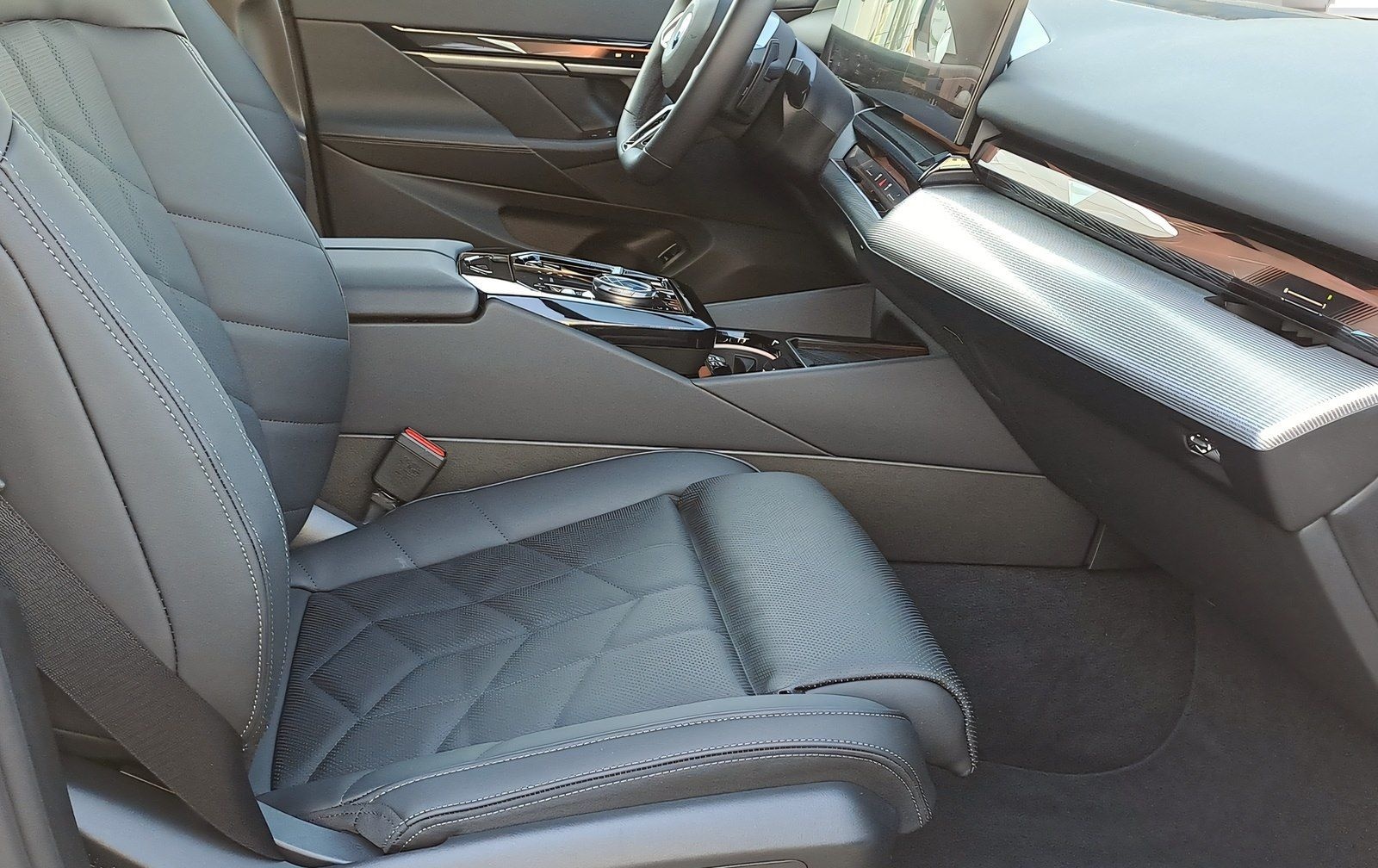 BMW 520d xDrive Limousine M Sport Standheizung LED foto 7