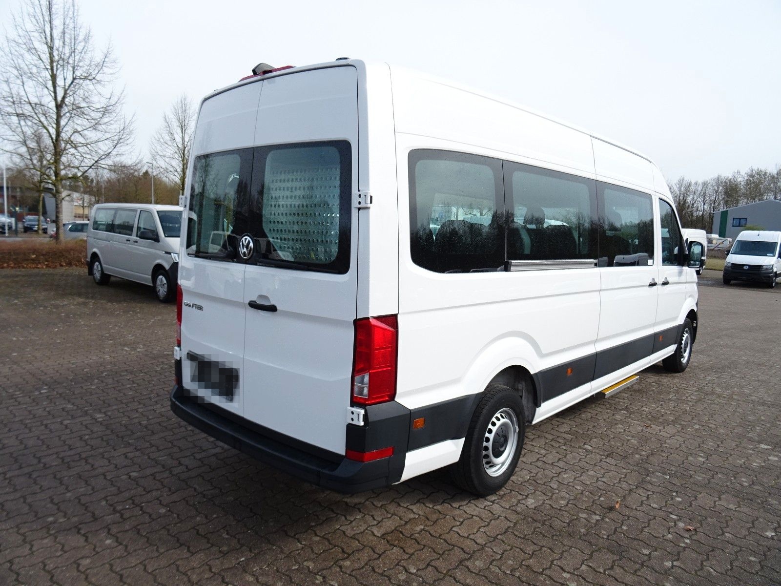 Volkswagen Crafter 35 Kombi LR 8.Sitze Rollstuhlrampe Stand foto 2