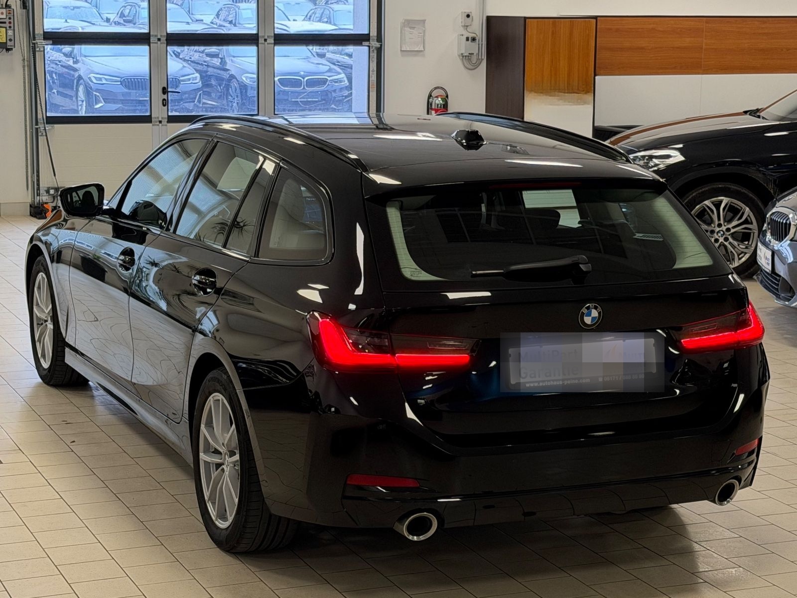 BMW 320d Aut/Navi/AHK/Sitzheizung/Tempomat foto 8