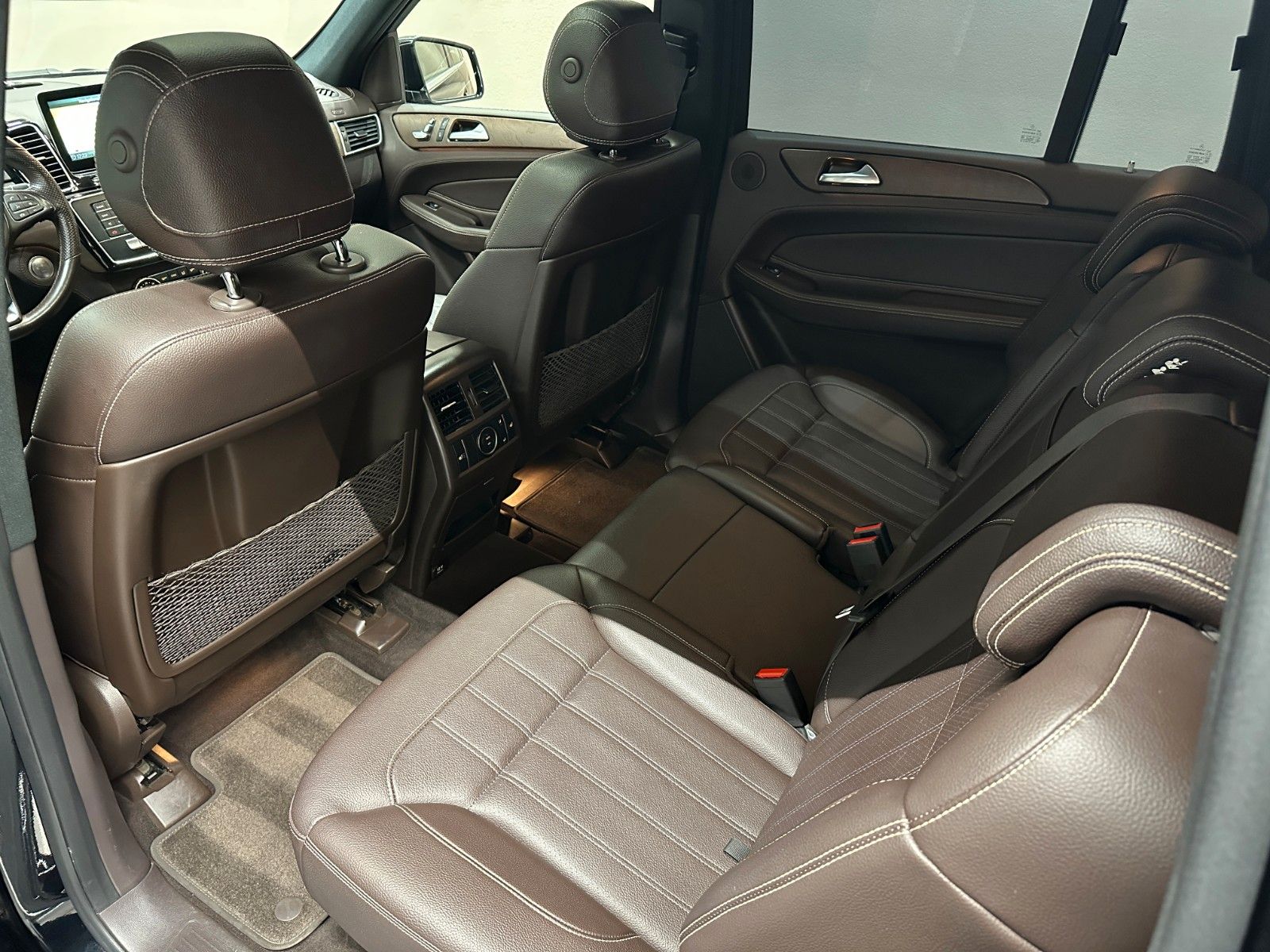 Mercedes-Benz GLS350 d 4M AMG LINE *7 SITZER*LED*AIRMATIC* foto 12