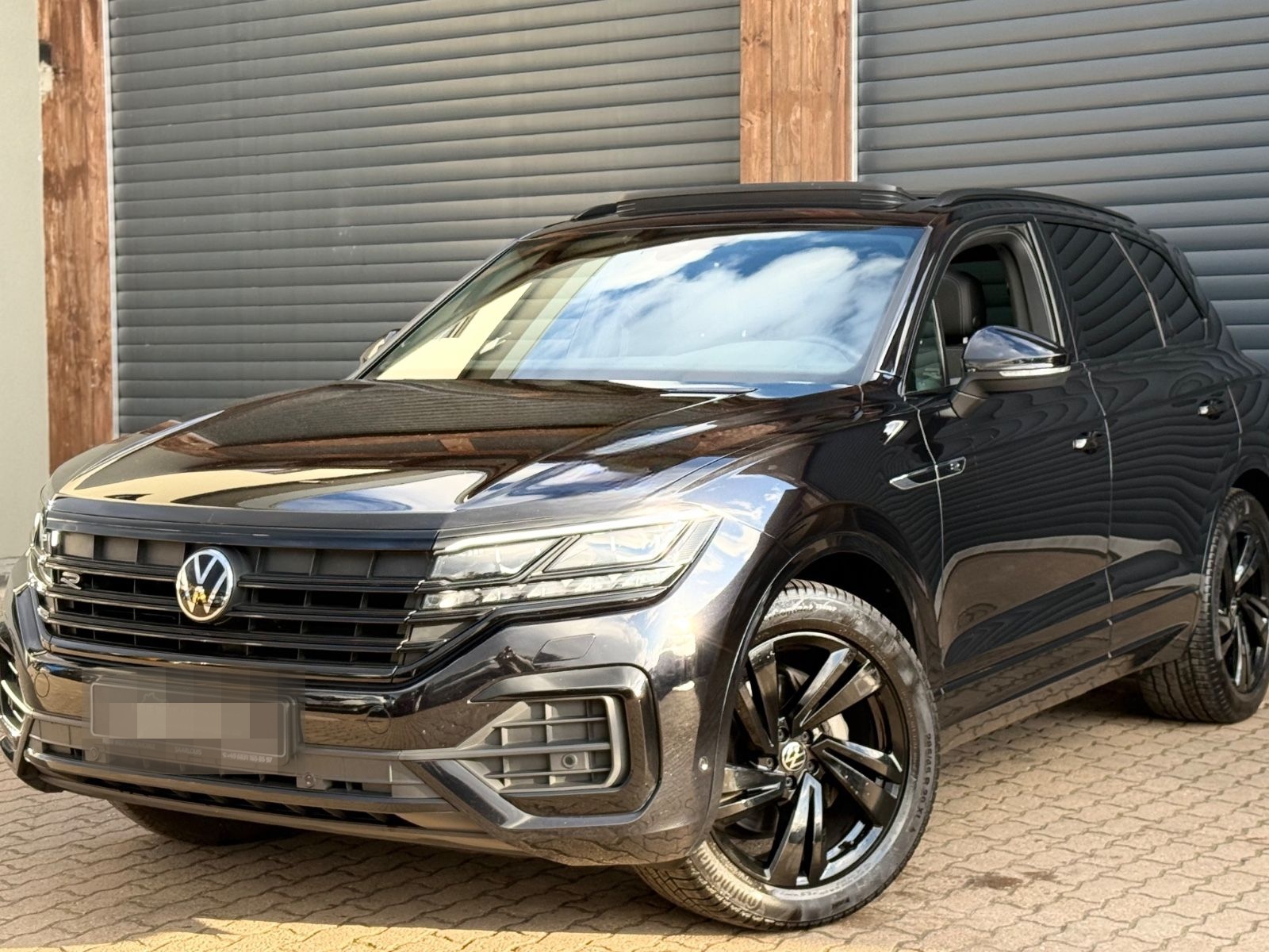 Volkswagen Touareg R-Line/IQ-L/StHeiz/Pano/Luft/20Z/DYNAUDI foto 2