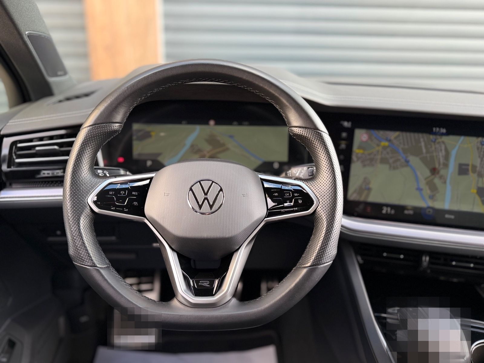 Volkswagen Touareg R-Line/IQ-L/StHeiz/Pano/Luft/20Z/DYNAUDI foto 18
