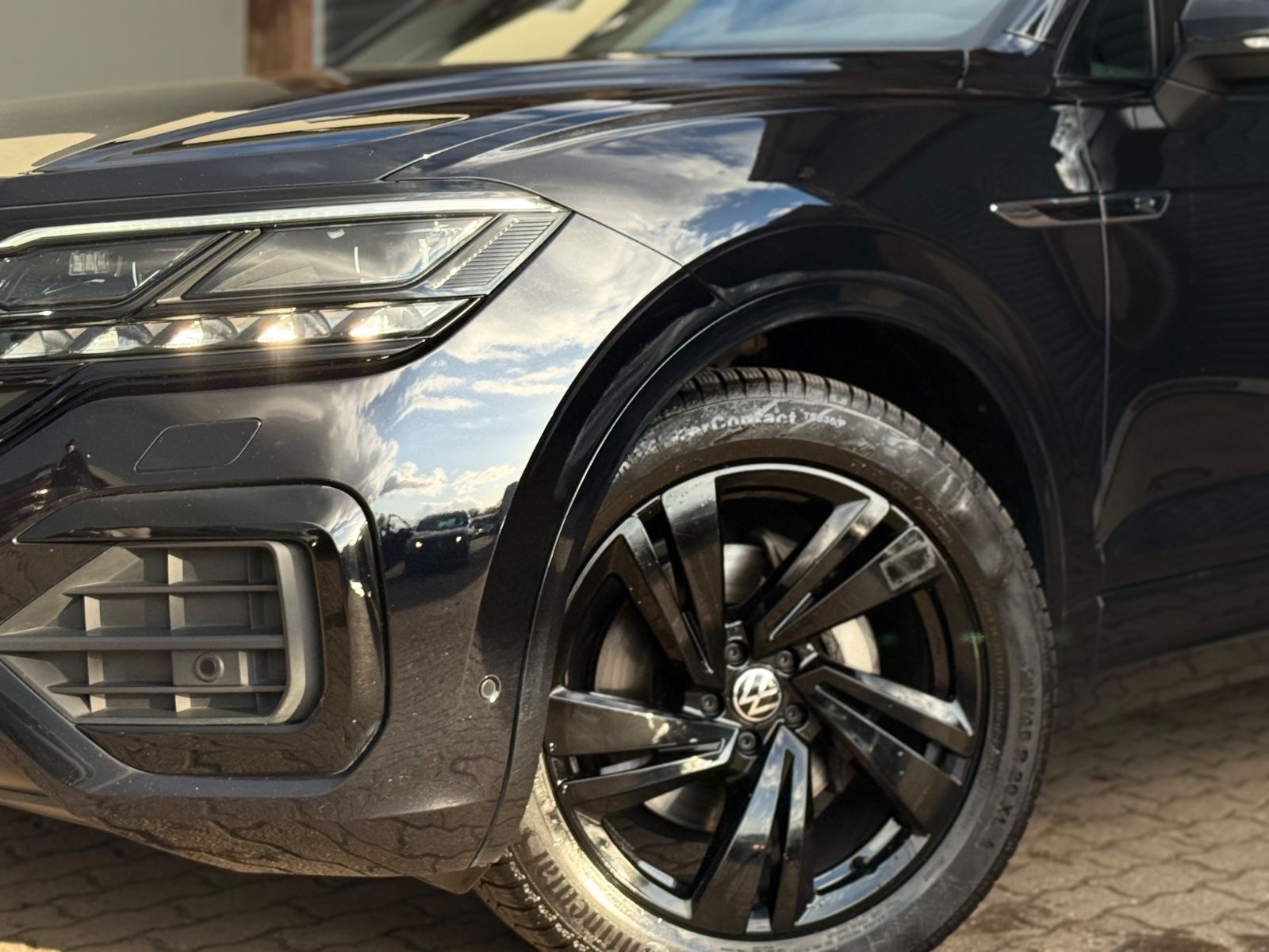 Volkswagen Touareg R-Line/IQ-L/StHeiz/Pano/Luft/20Z/DYNAUDI foto 3