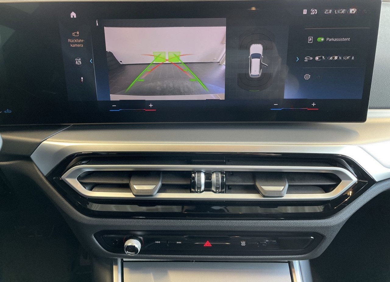 BMW 320dA xD Tour M Sport - AHK,St+Go,H/K,MEM,adLED foto 14