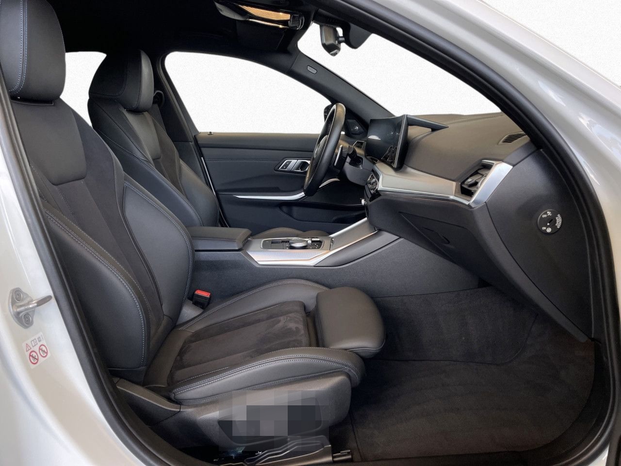 BMW 320dA xD Tour M Sport - AHK,St+Go,H/K,MEM,adLED foto 8