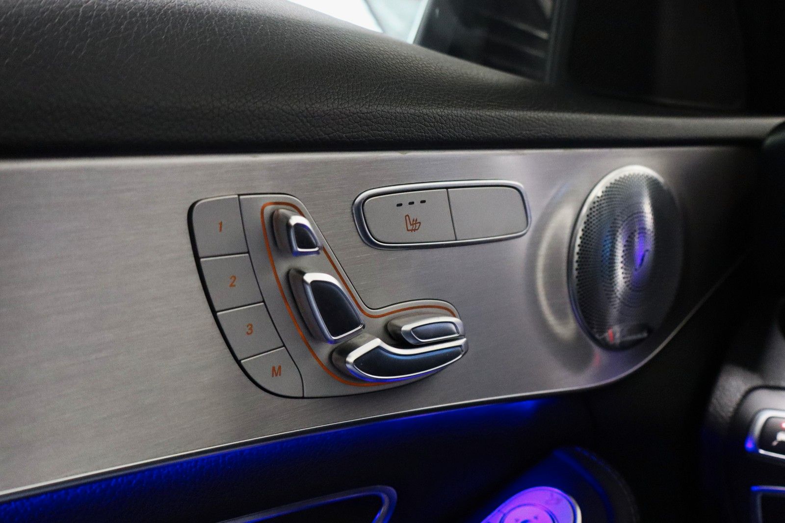 Mercedes-Benz C 220 d AMG Limousine Burmester Memory Ambiente foto 22