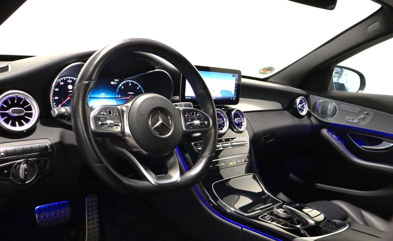 Mercedes-Benz C 220 d AMG Limousine Burmester Memory Ambiente foto 7