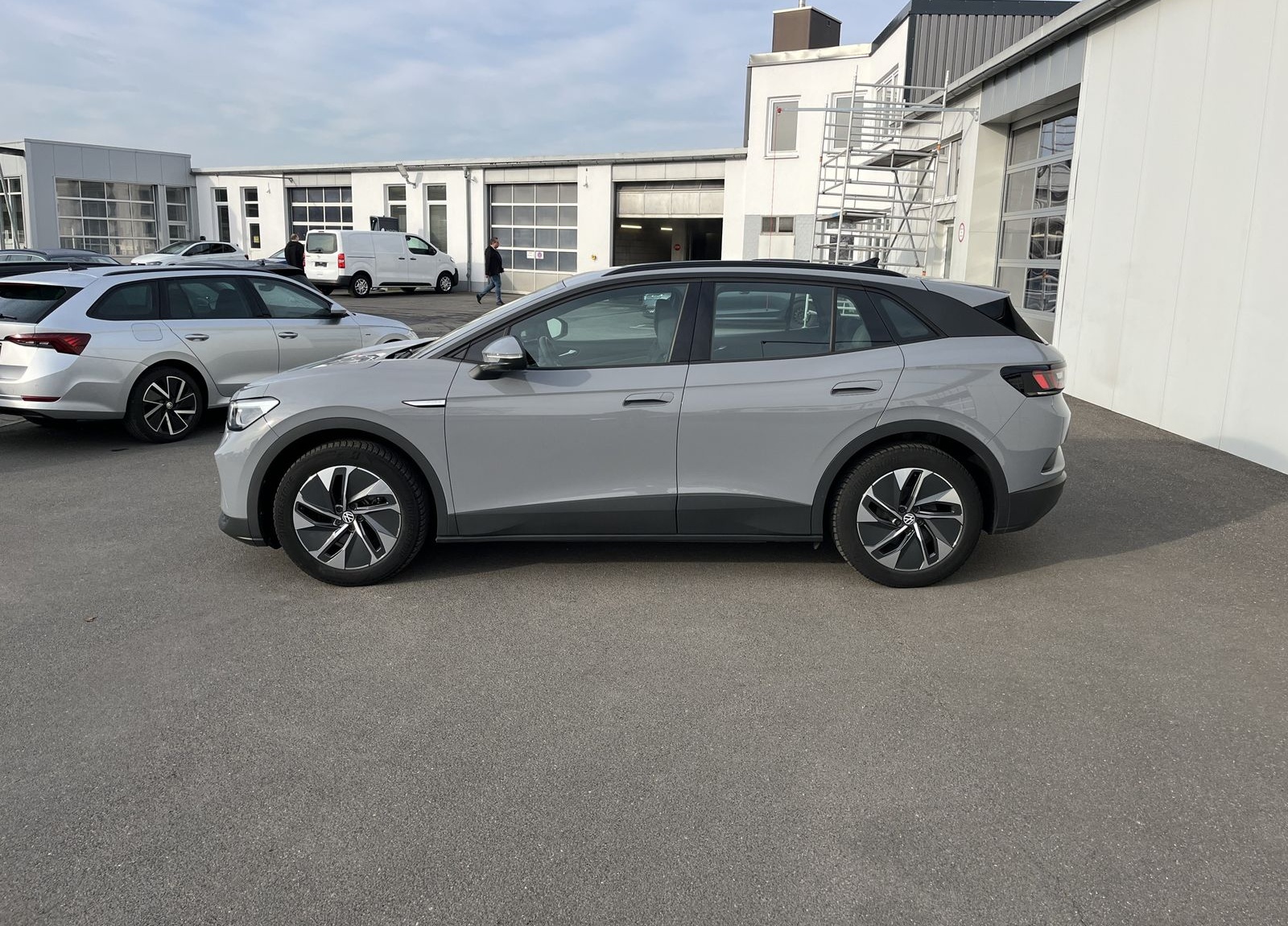 Volkswagen ID.4 Pure Performance 127€ m.20% Anz. 55kWh Navi foto 2