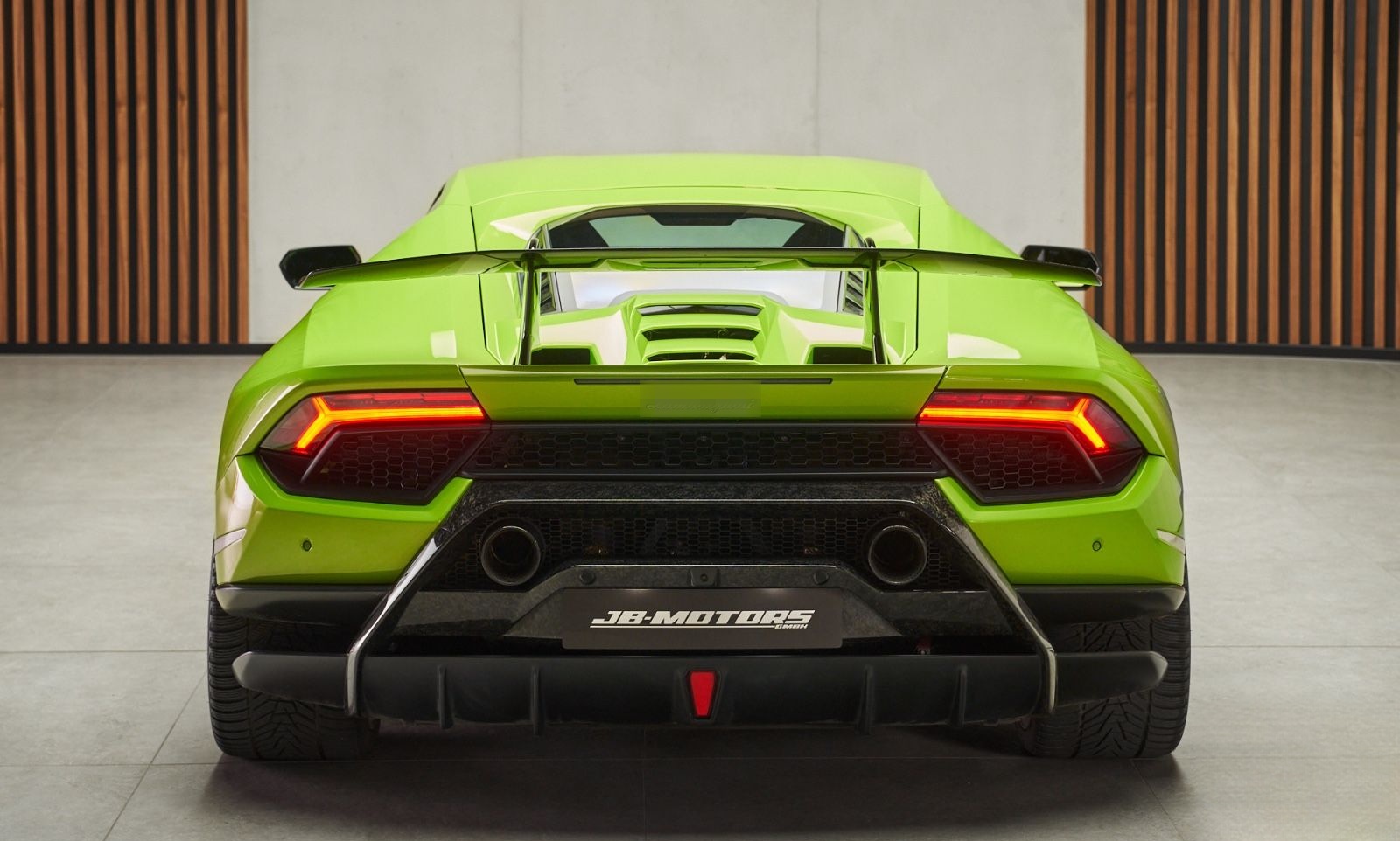 Lamborghini Performante Lift Ad Personam Verde Ithaca foto 12