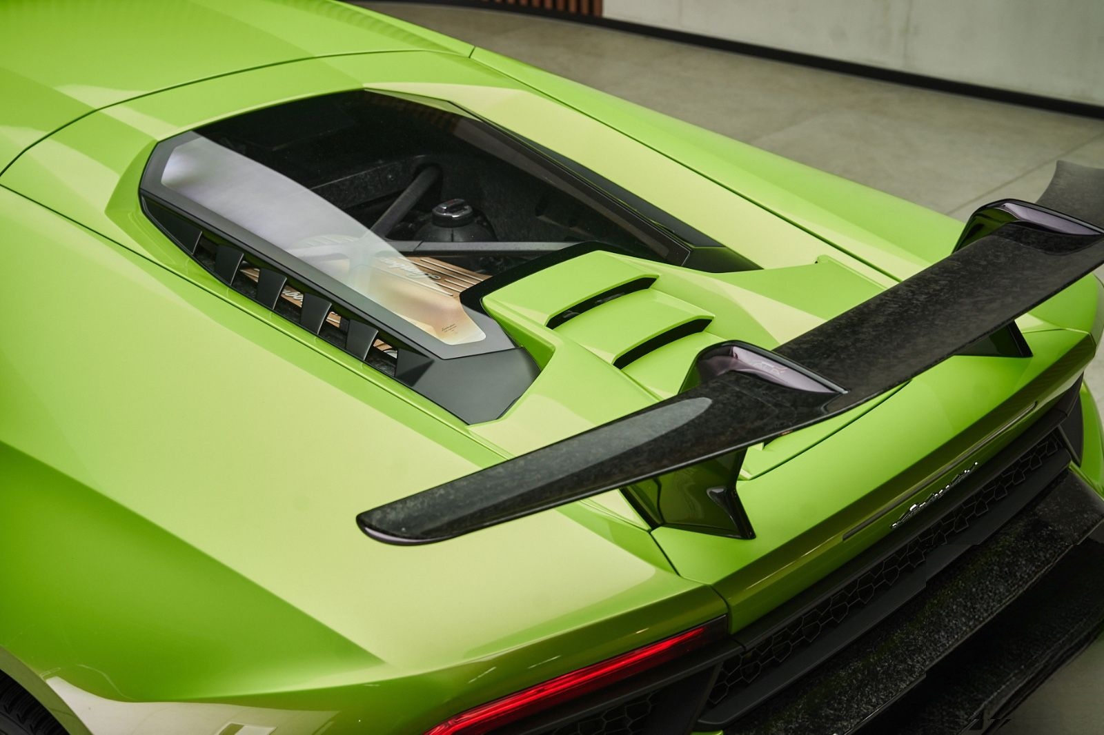 Lamborghini Performante Lift Ad Personam Verde Ithaca foto 18