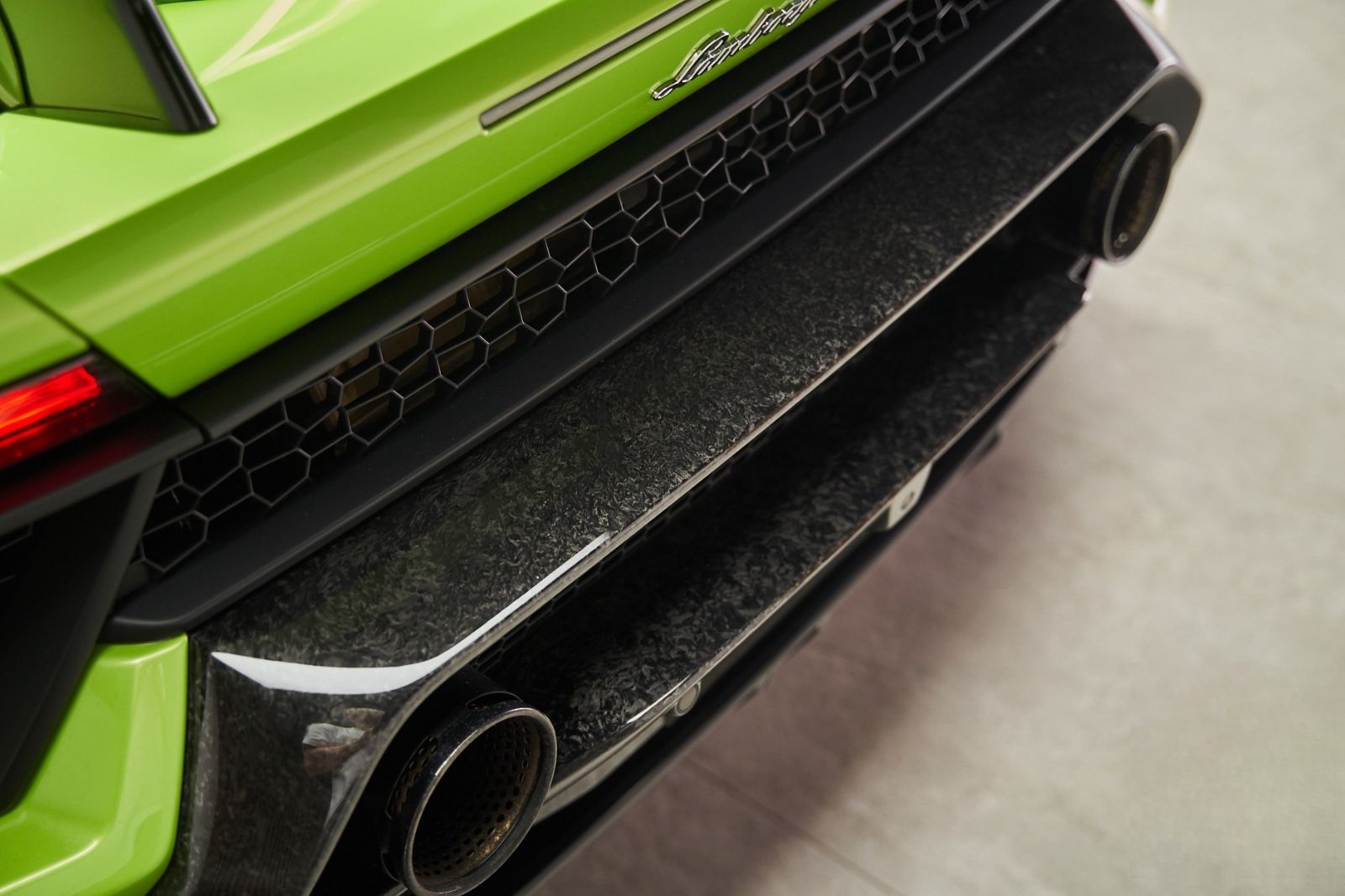 Lamborghini Performante Lift Ad Personam Verde Ithaca foto 23