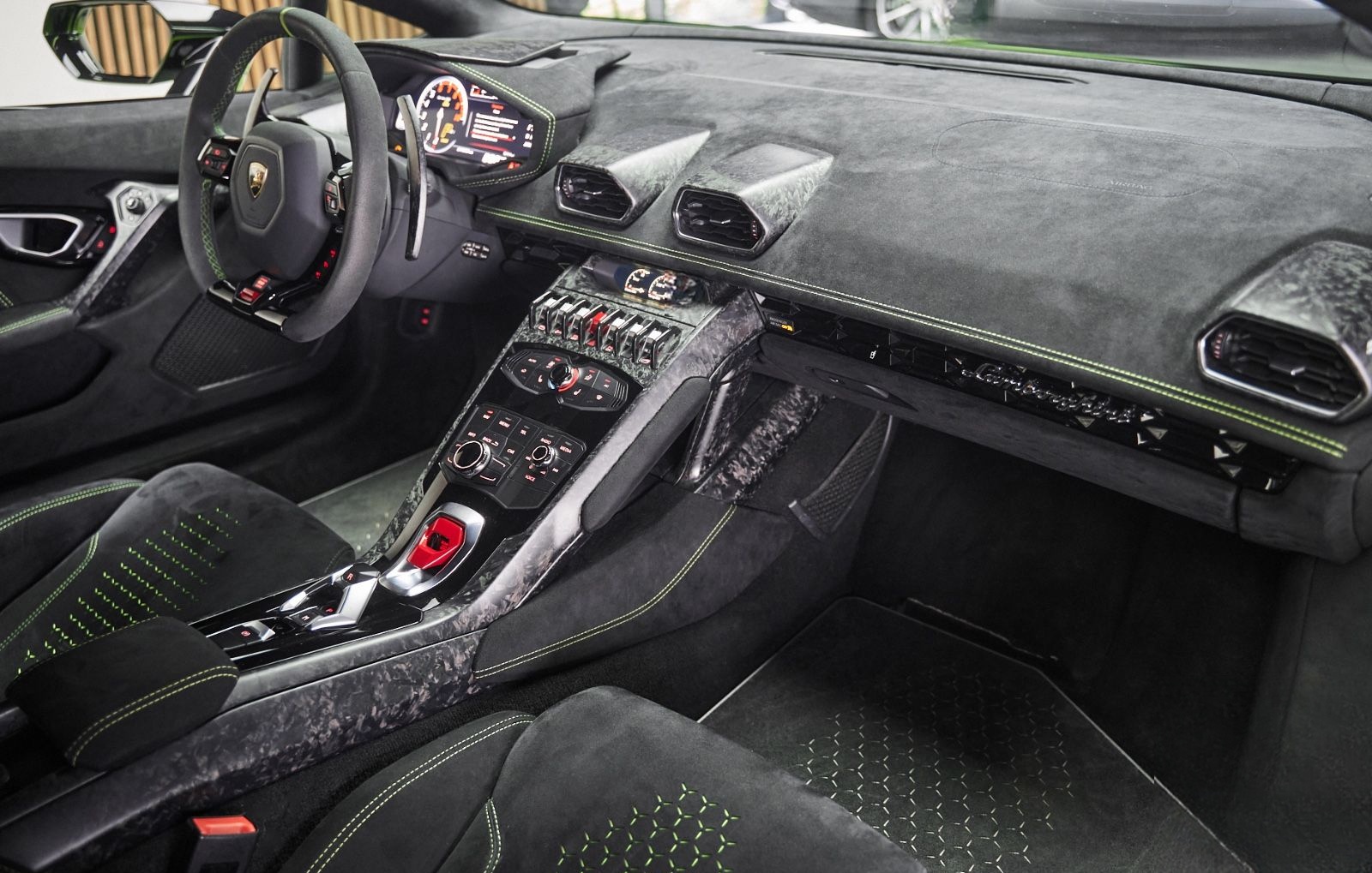 Lamborghini Performante Lift Ad Personam Verde Ithaca foto 24