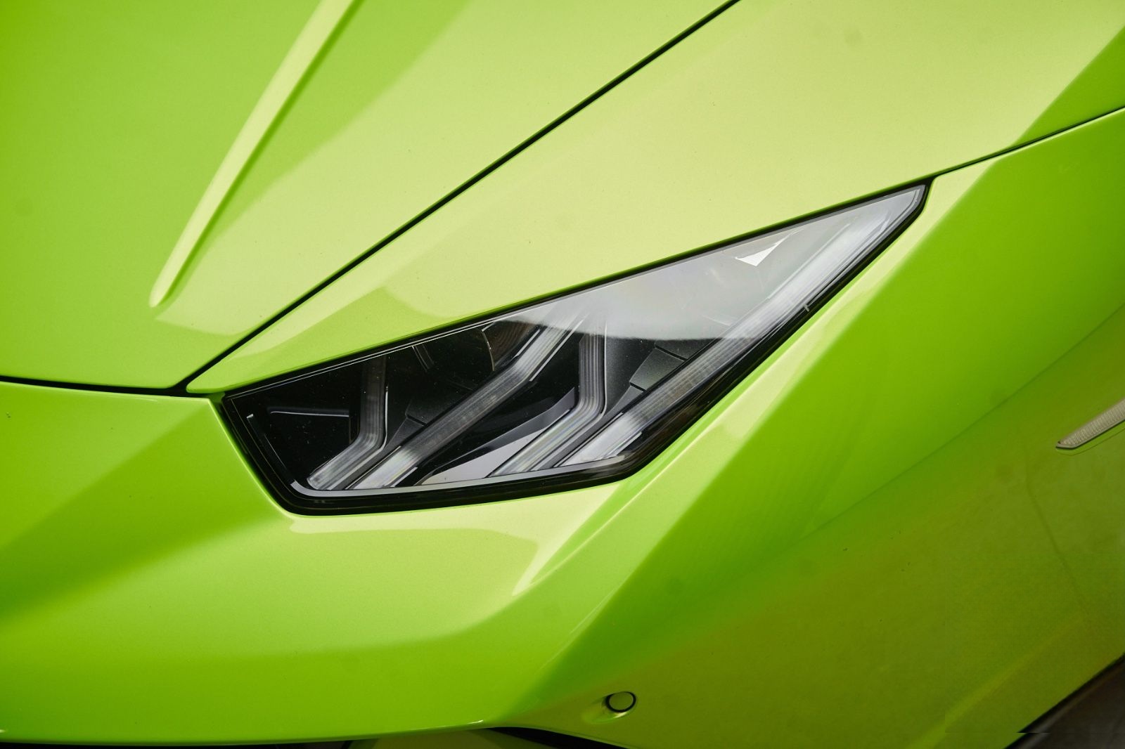 Lamborghini Performante Lift Ad Personam Verde Ithaca foto 8