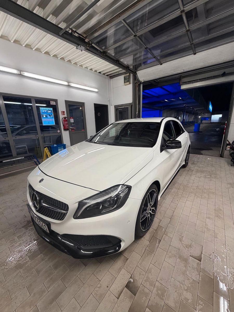 Mercedes-Benz A 180 AMG | Auto | Navi I Kam I TÜV  Reifen NEU foto 3
