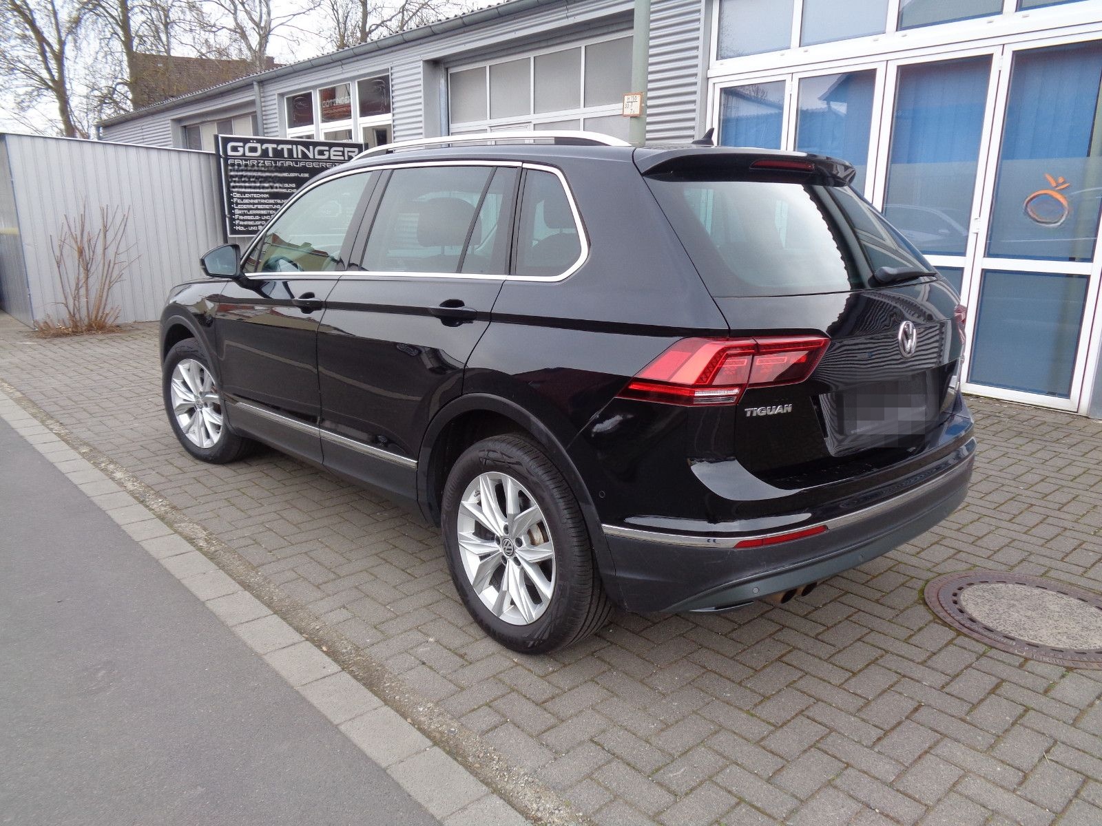 Volkswagen Tiguan Highline 4Motion Autom. Klimaautom. AHK foto 3