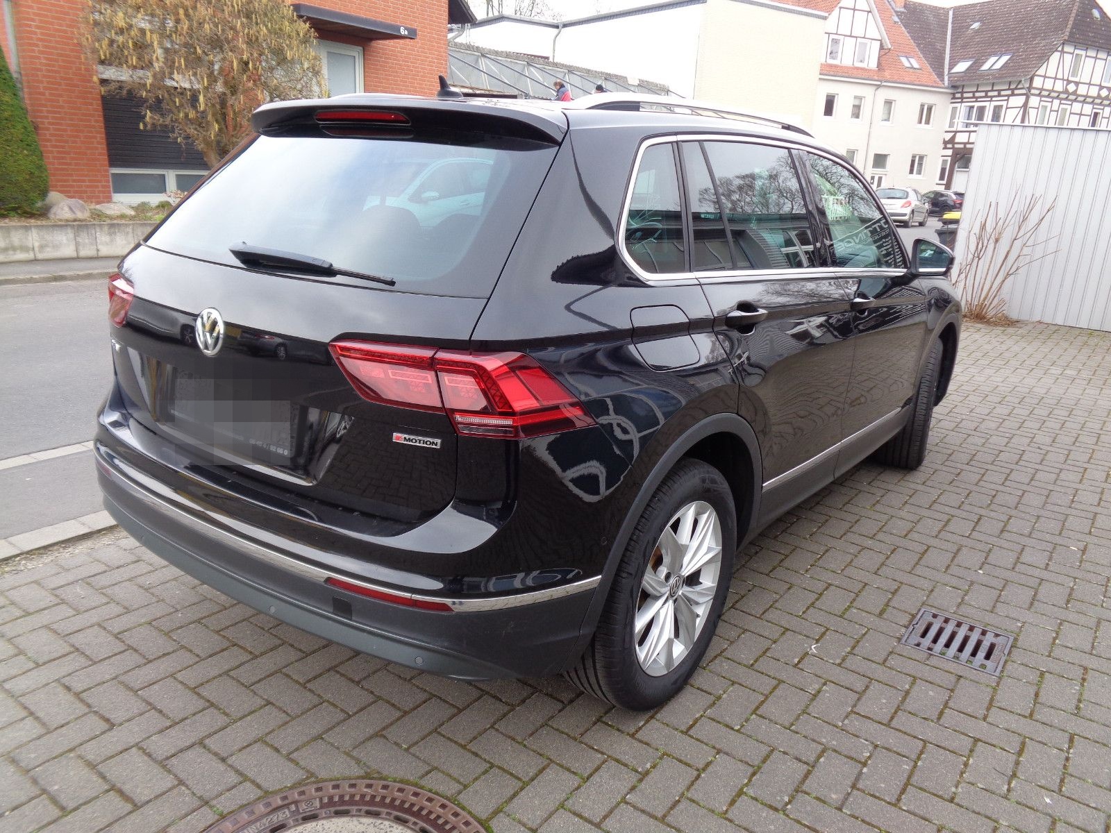 Volkswagen Tiguan Highline 4Motion Autom. Klimaautom. AHK foto 5