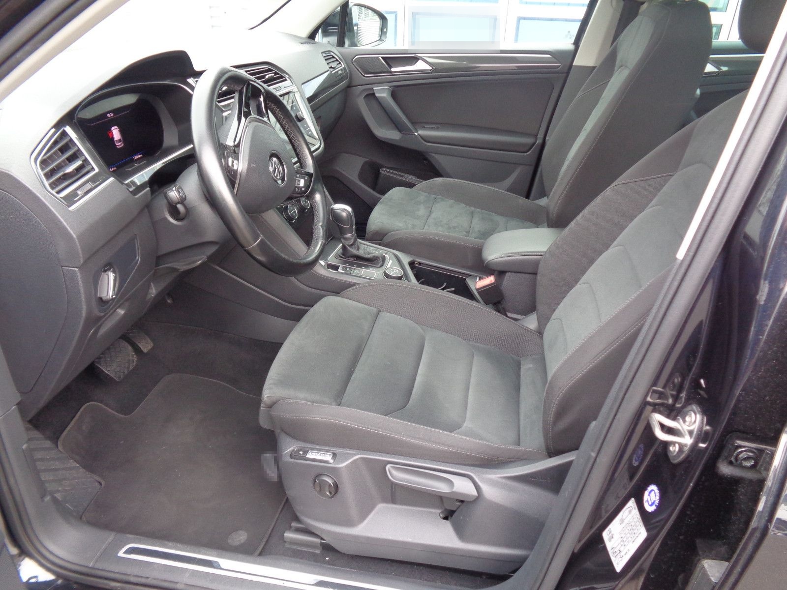 Volkswagen Tiguan Highline 4Motion Autom. Klimaautom. AHK foto 7