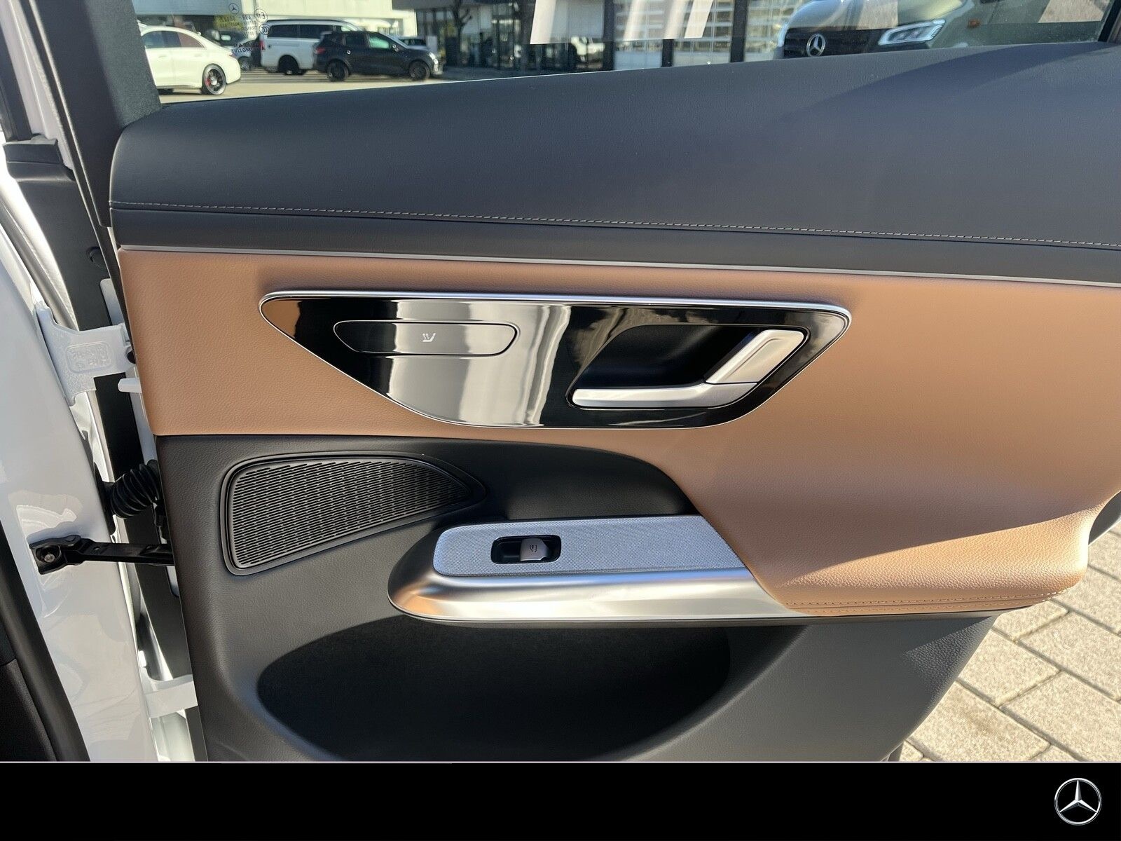 Mercedes-Benz E 300 T e Avantgarde Fahr-Assi AHK 360° D-Light foto 15