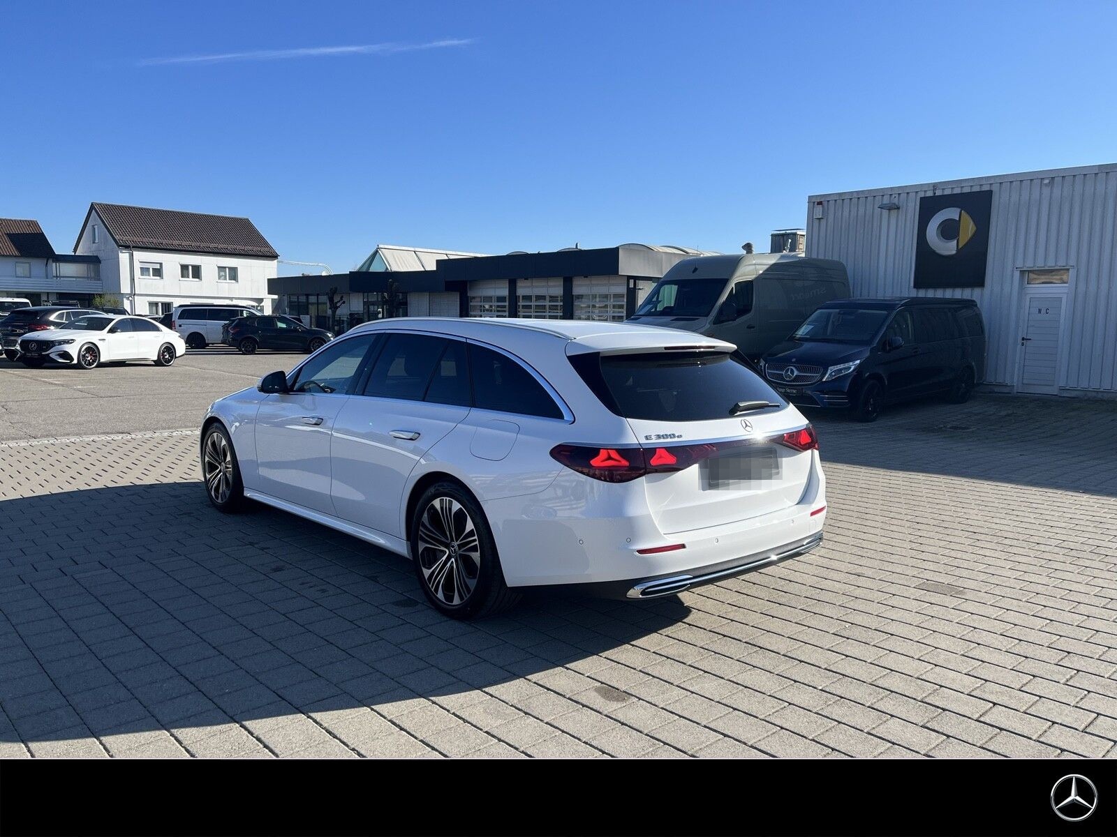 Mercedes-Benz E 300 T e Avantgarde Fahr-Assi AHK 360° D-Light foto 3
