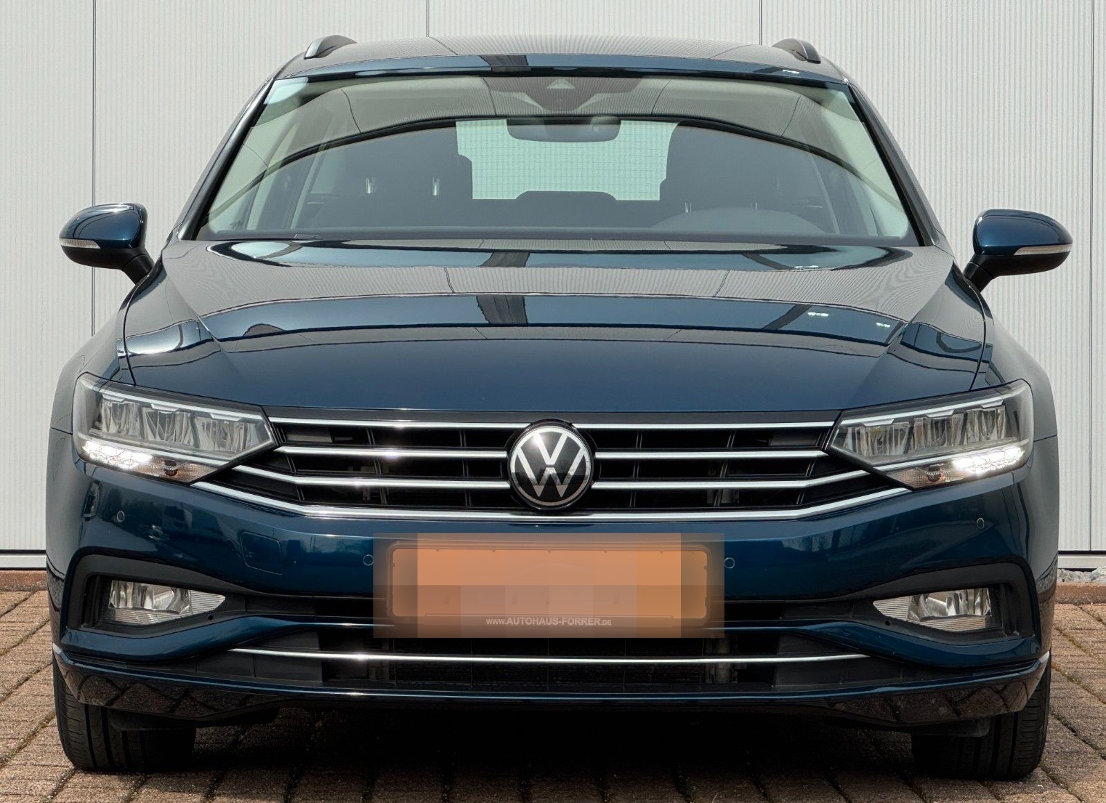 Volkswagen Passat Var. 2.0 TDI"Business" DSG LED CAM STANDH foto 11