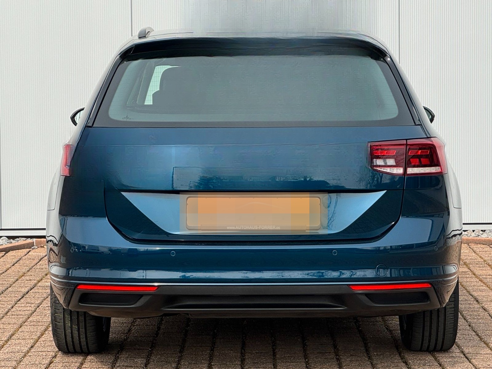 Volkswagen Passat Var. 2.0 TDI"Business" DSG LED CAM STANDH foto 12