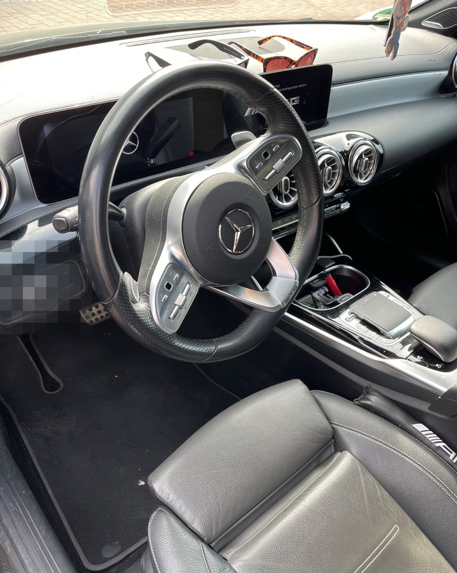 Mercedes-Benz A 35 AMG Mercedes-AMG A 35 4MATIC DCT Merced... foto 5