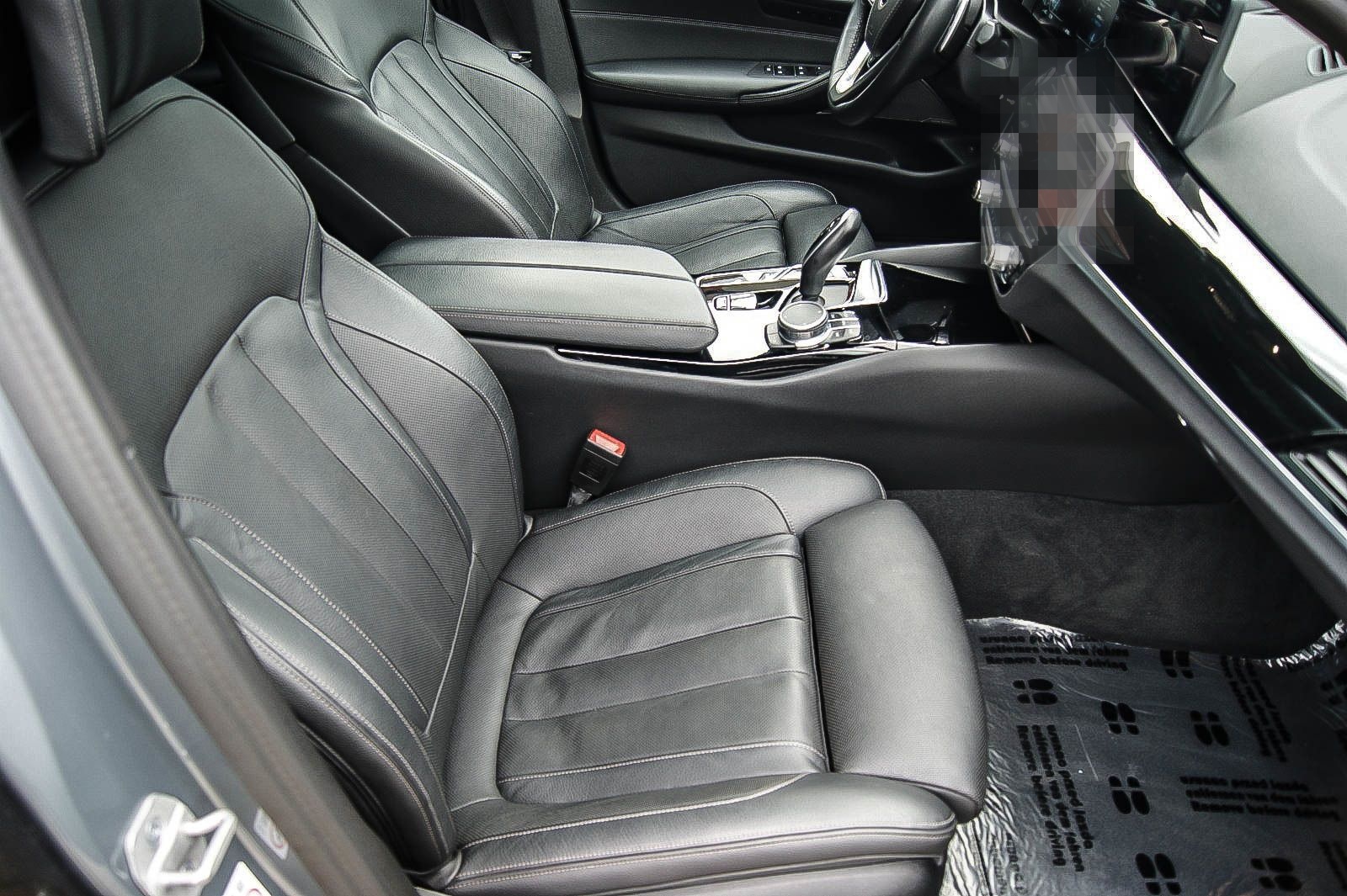 BMW 530 e Touring BANG&OLUFSEN PANORAMA HUD KAMERA foto 25