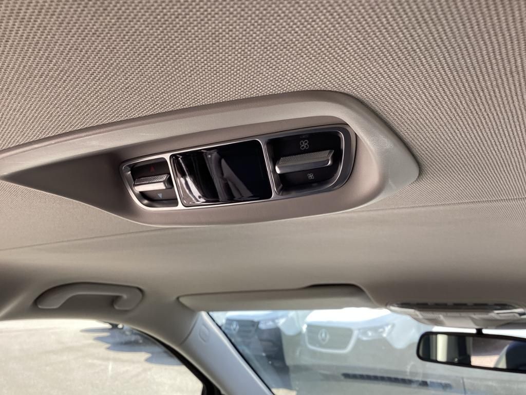 Mercedes-Benz EQV 300 AVANTGARDE lang 8-Sitzer Distronic foto 13