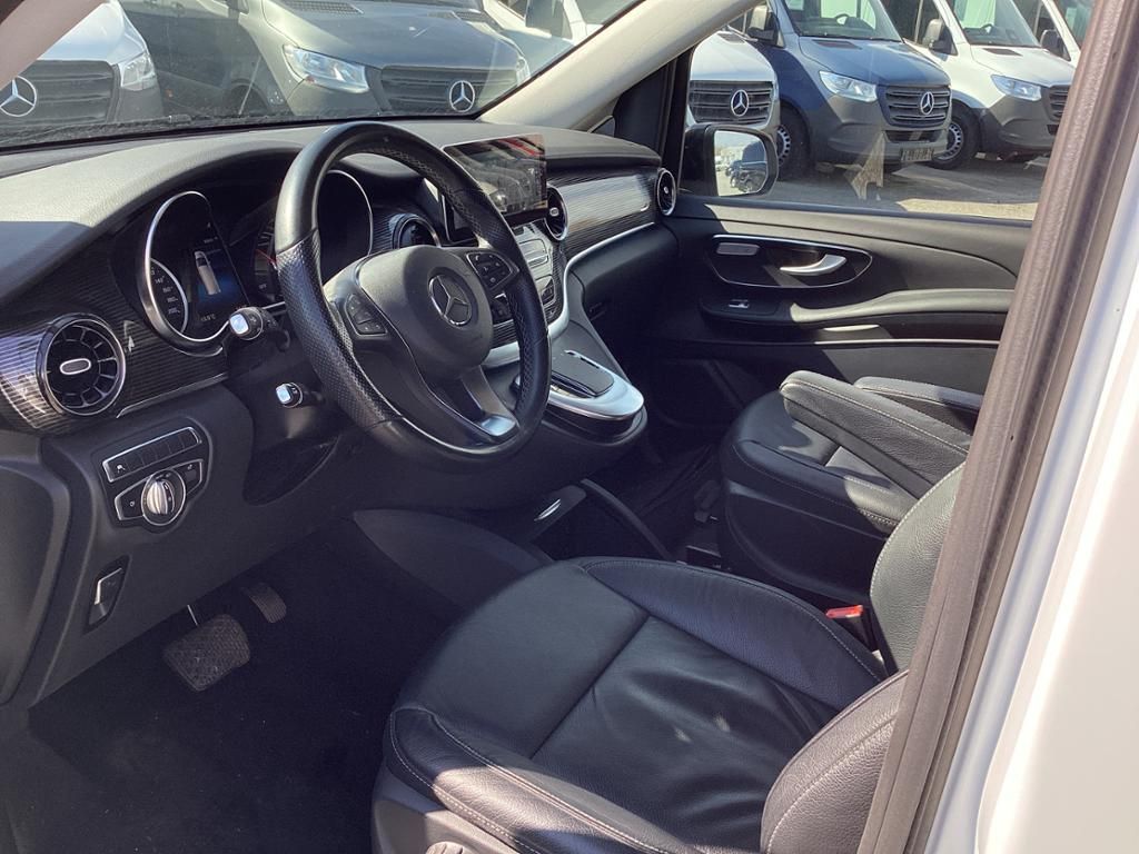 Mercedes-Benz EQV 300 AVANTGARDE lang 8-Sitzer Distronic foto 8