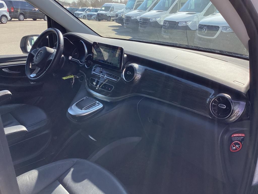 Mercedes-Benz EQV 300 AVANTGARDE lang 8-Sitzer Distronic foto 9