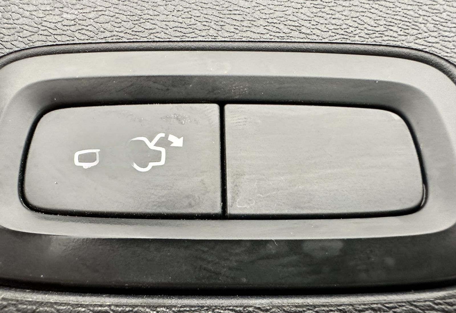 Volvo XC60 Inscription 2WD "1 HAND-NAVI-LEDER-SITZH" foto 25