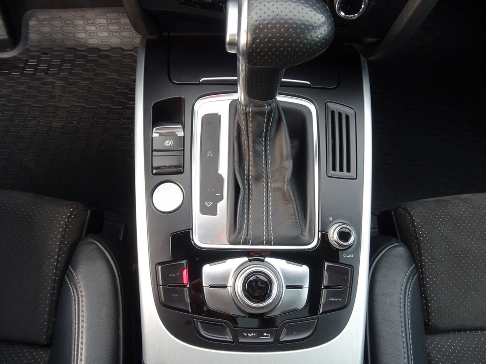 Audi A5 Sportback 2.0 TFSI quattro S-LINE MMI XENON foto 21