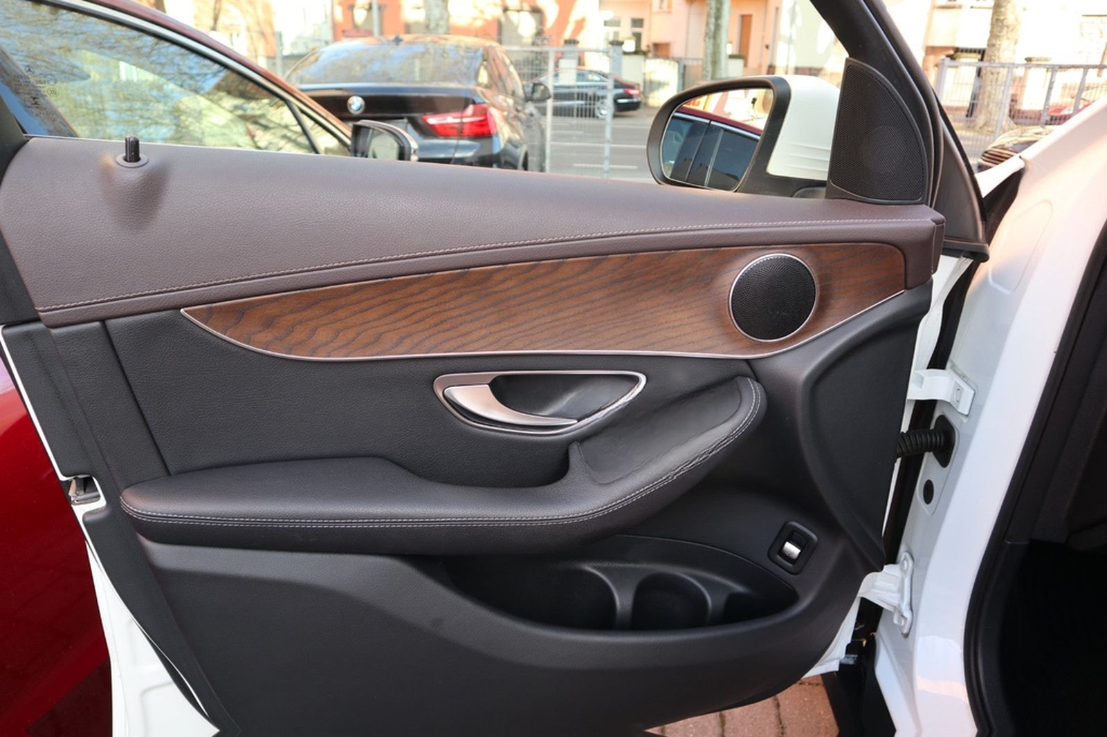 Mercedes-Benz GLC 250 4Matic AMG Line LED/Leder/Kamera foto 16