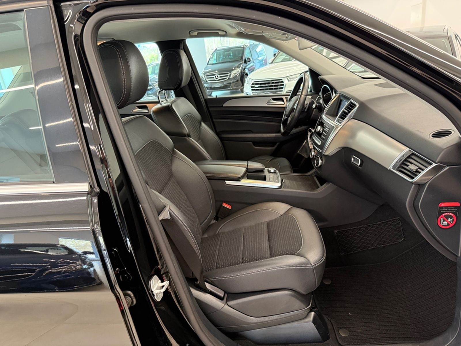 Mercedes-Benz ML 350 CDI BlueTec 1 HAND AHK 3,5t foto 15
