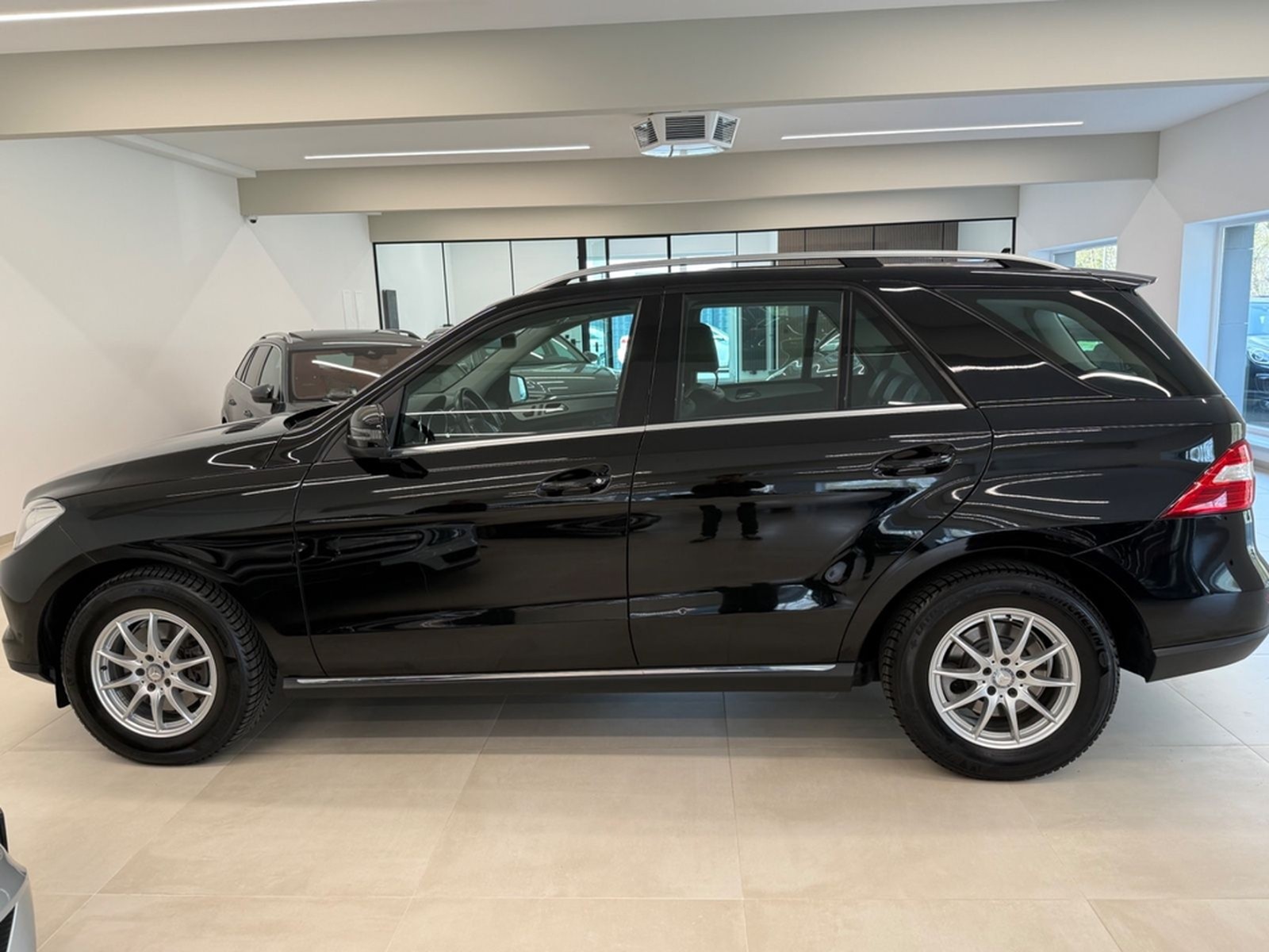 Mercedes-Benz ML 350 CDI BlueTec 1 HAND AHK 3,5t foto 4