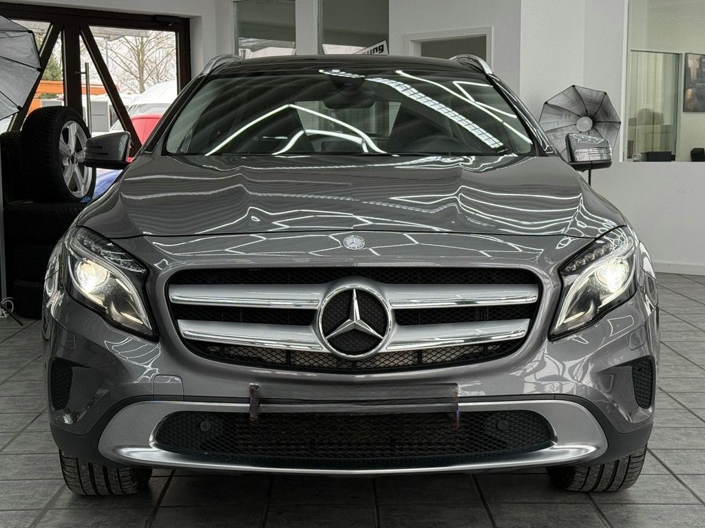 Mercedes-Benz GLA 220 d 4Matic Urban, 7G, Pano, Leder, Navi foto 19