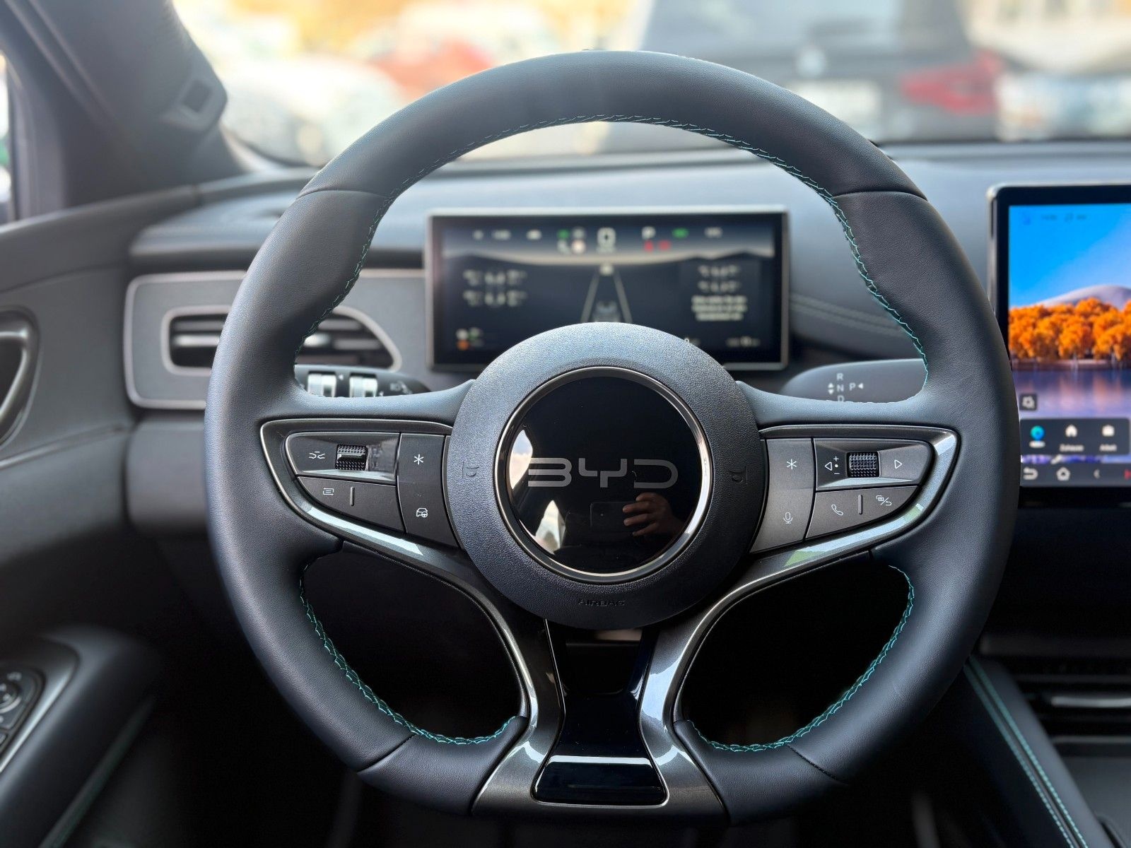 BYD SEAL 6 135 kW 1.5 PHEV DM-i Boost foto 12