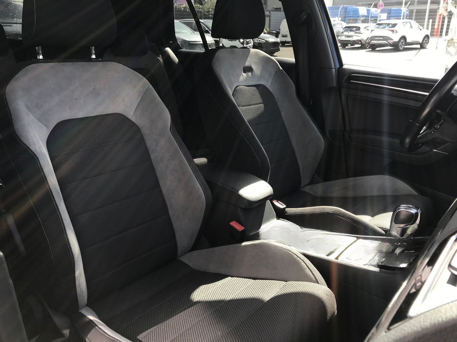 Volkswagen Golf VII Lim. R 4Motion, 1Hd, Panor,DSG, 68000km foto 16