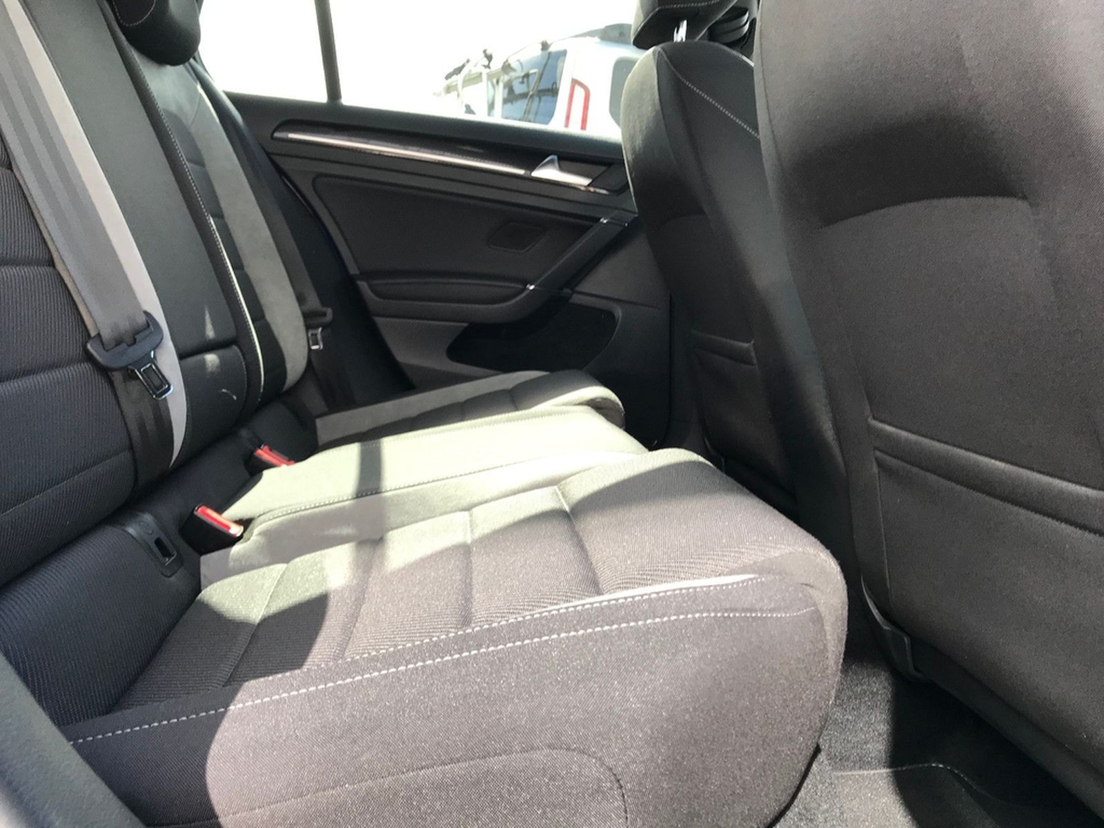 Volkswagen Golf VII Lim. R 4Motion, 1Hd, Panor,DSG, 68000km foto 19