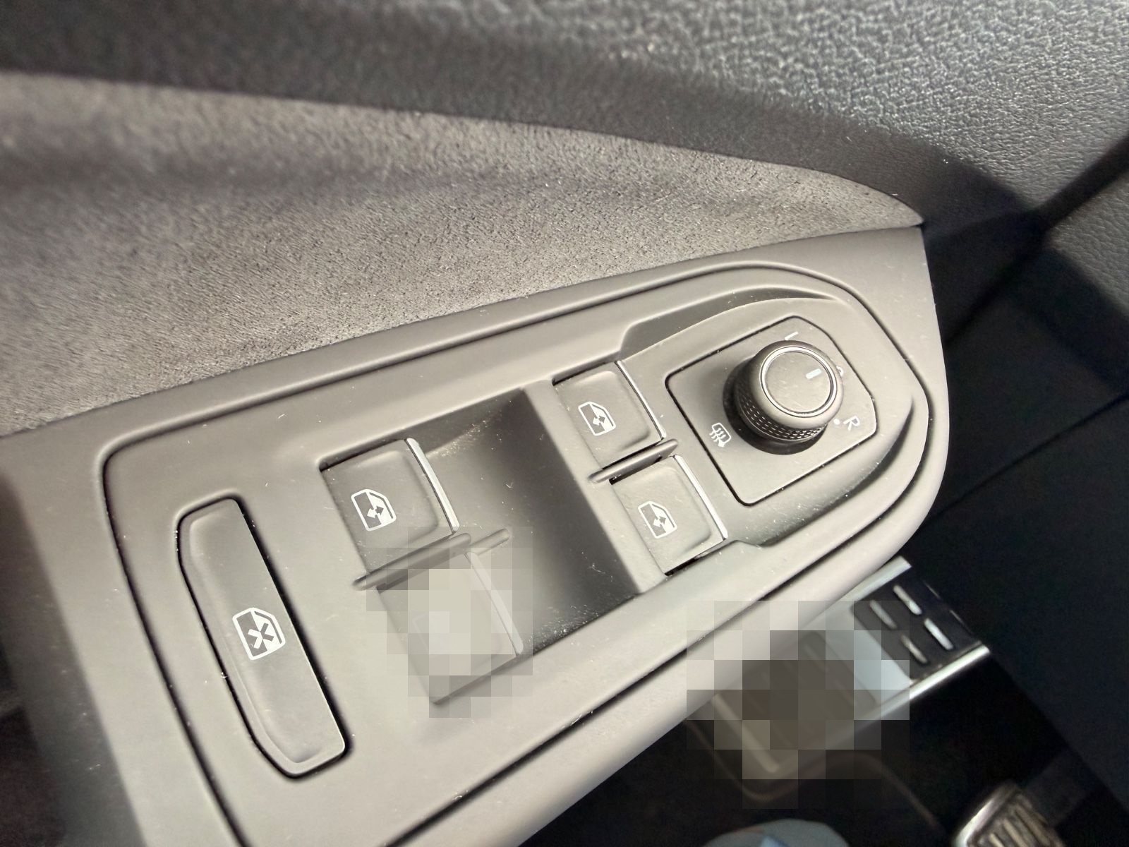 Volkswagen Golf VIII Lim. GTI AAC SHZ NAVI PDC V+H LED foto 18