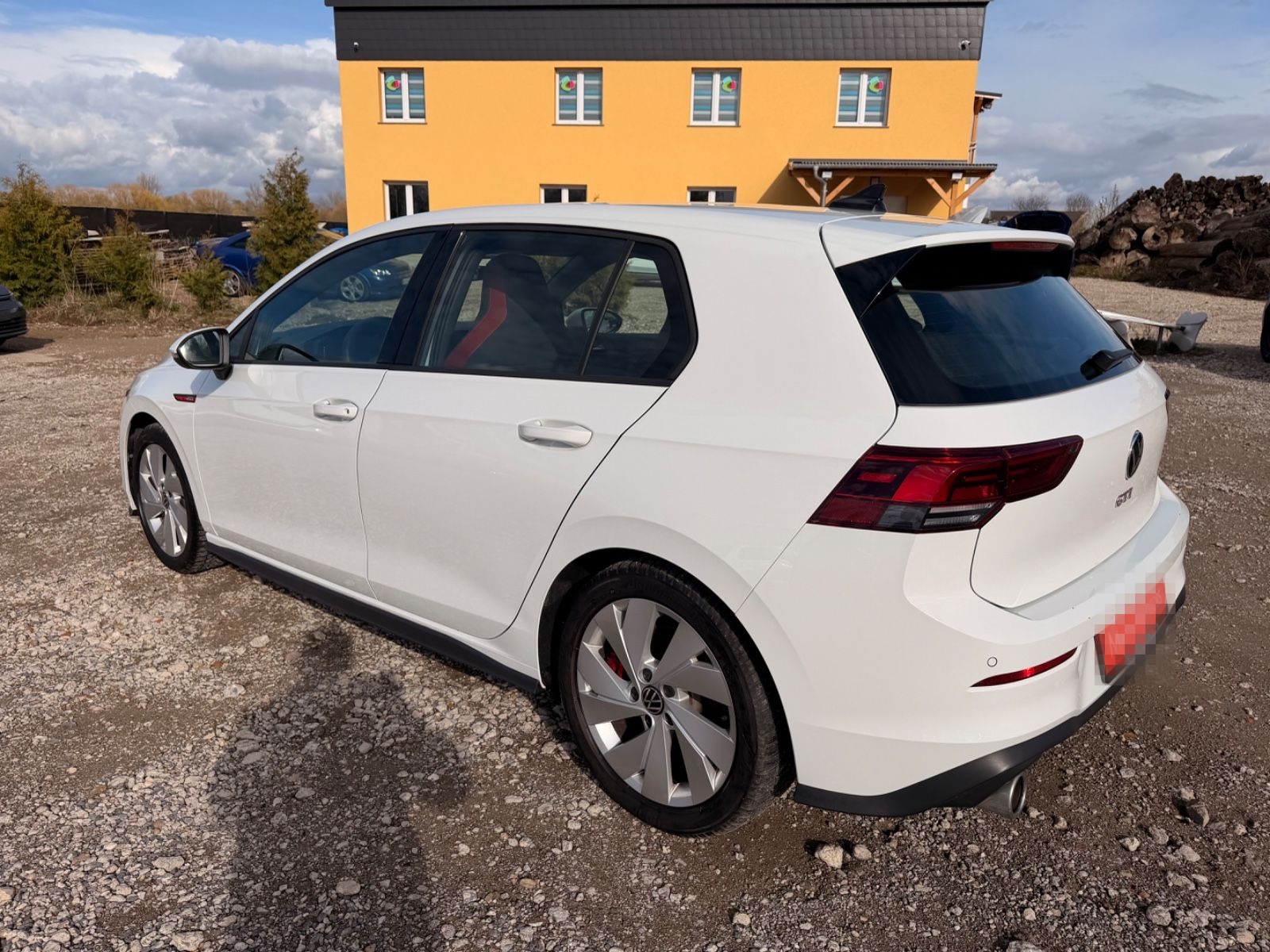 Volkswagen Golf VIII Lim. GTI AAC SHZ NAVI PDC V+H LED foto 4