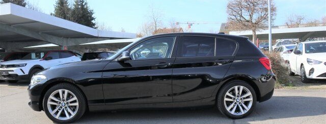 BMW 1er - 120i Sport Line SHD/Autom./Klima/LED/BC/NS foto 4