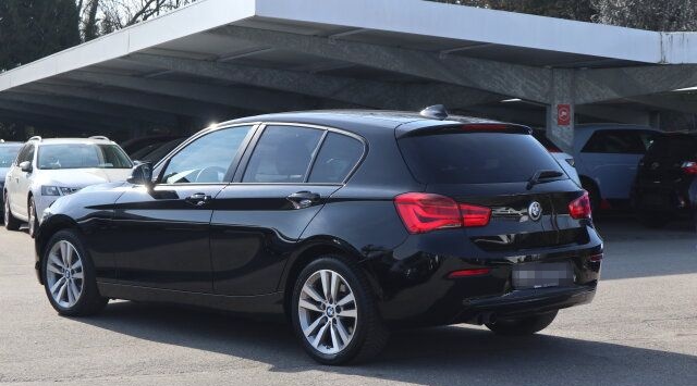 BMW 1er - 120i Sport Line SHD/Autom./Klima/LED/BC/NS foto 5