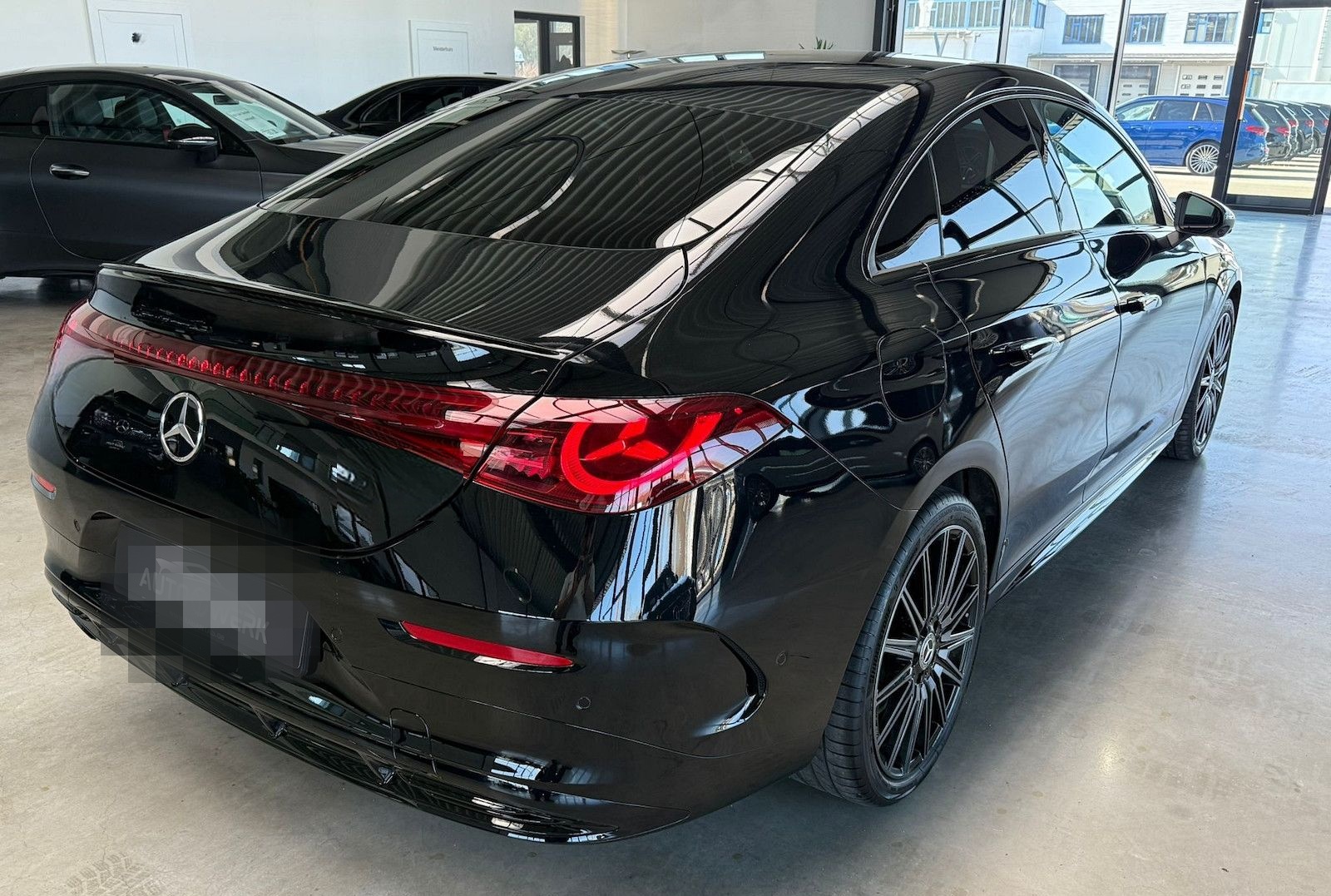 Mercedes-Benz AMG Panorama 360 Keylesgo Distronik foto 3