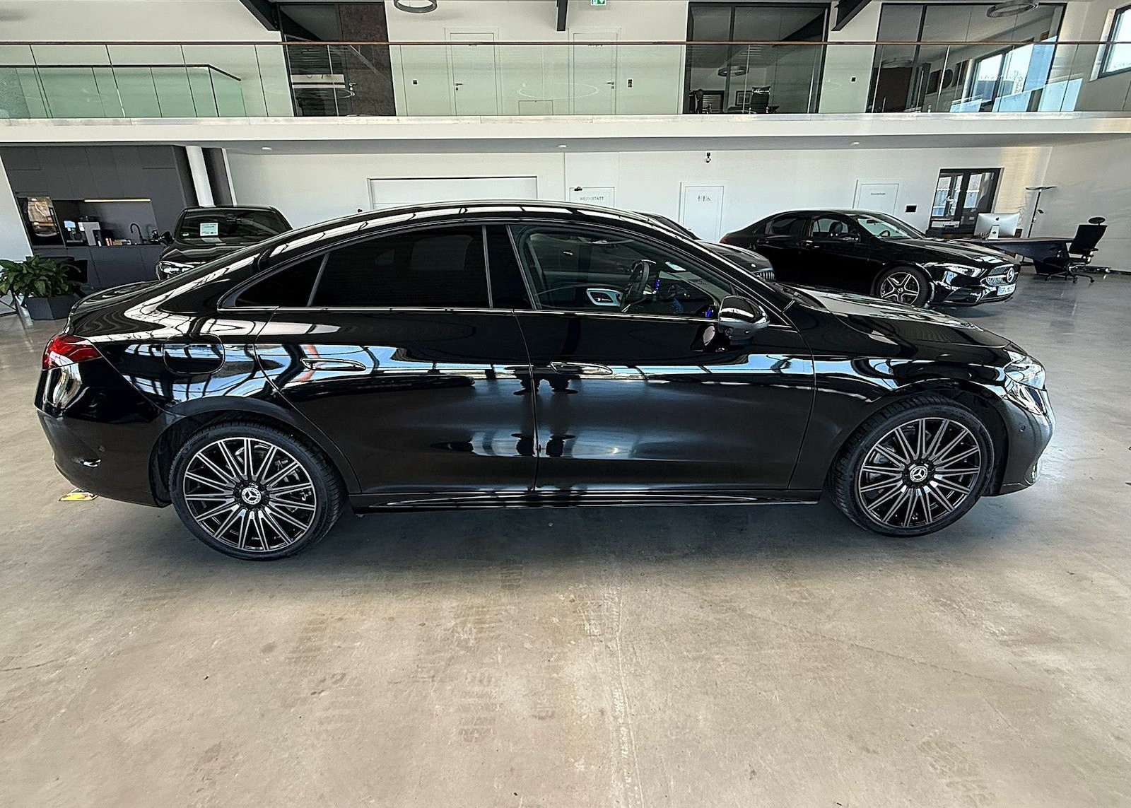 Mercedes-Benz AMG Panorama 360 Keylesgo Distronik foto 9