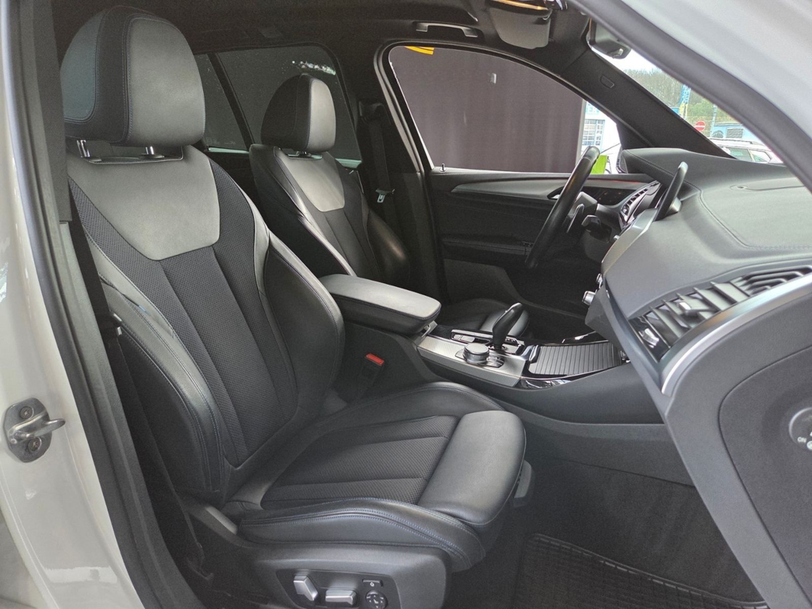 BMW X3 M40d AHK xDrive LED NAV PDC SHZ foto 25