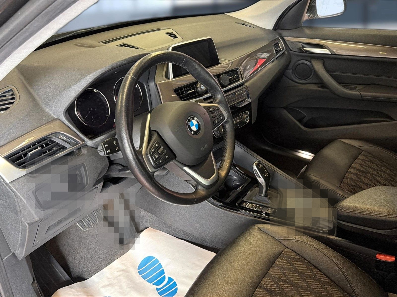 BMW X1 xDrive 18 d xLine Automatik*LED*Navi*ACC*Spur foto 12