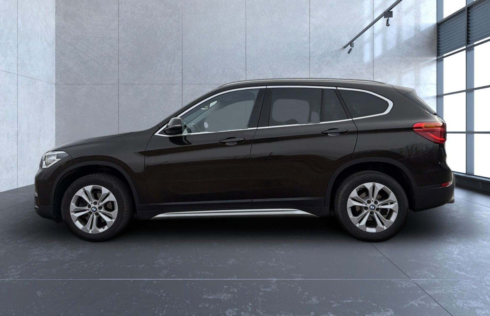 BMW X1 xDrive 18 d xLine Automatik*LED*Navi*ACC*Spur foto 4