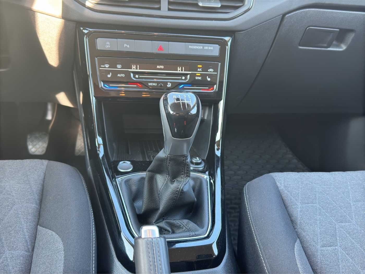 Volkswagen T-Cross 1.0 TSI   //LED/Sitzheizung/Keyless foto 6