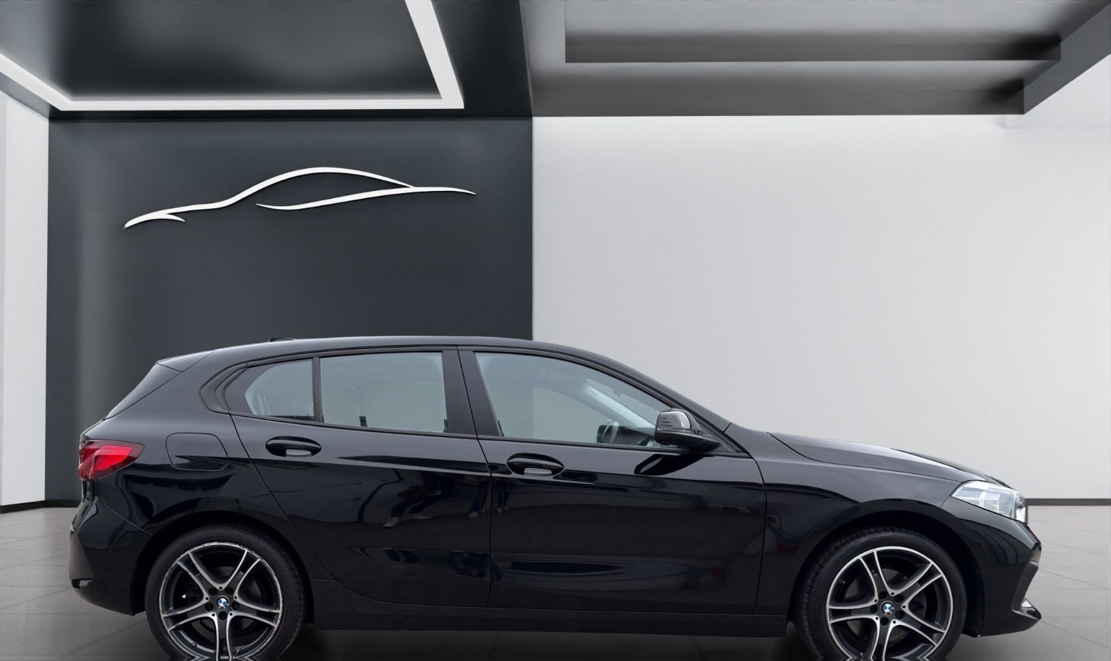 BMW 118i  Limousine Automatik  Advantage foto 6